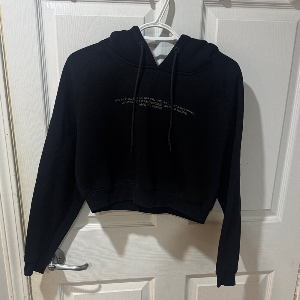 Black Alphalete Cropped Hoodie